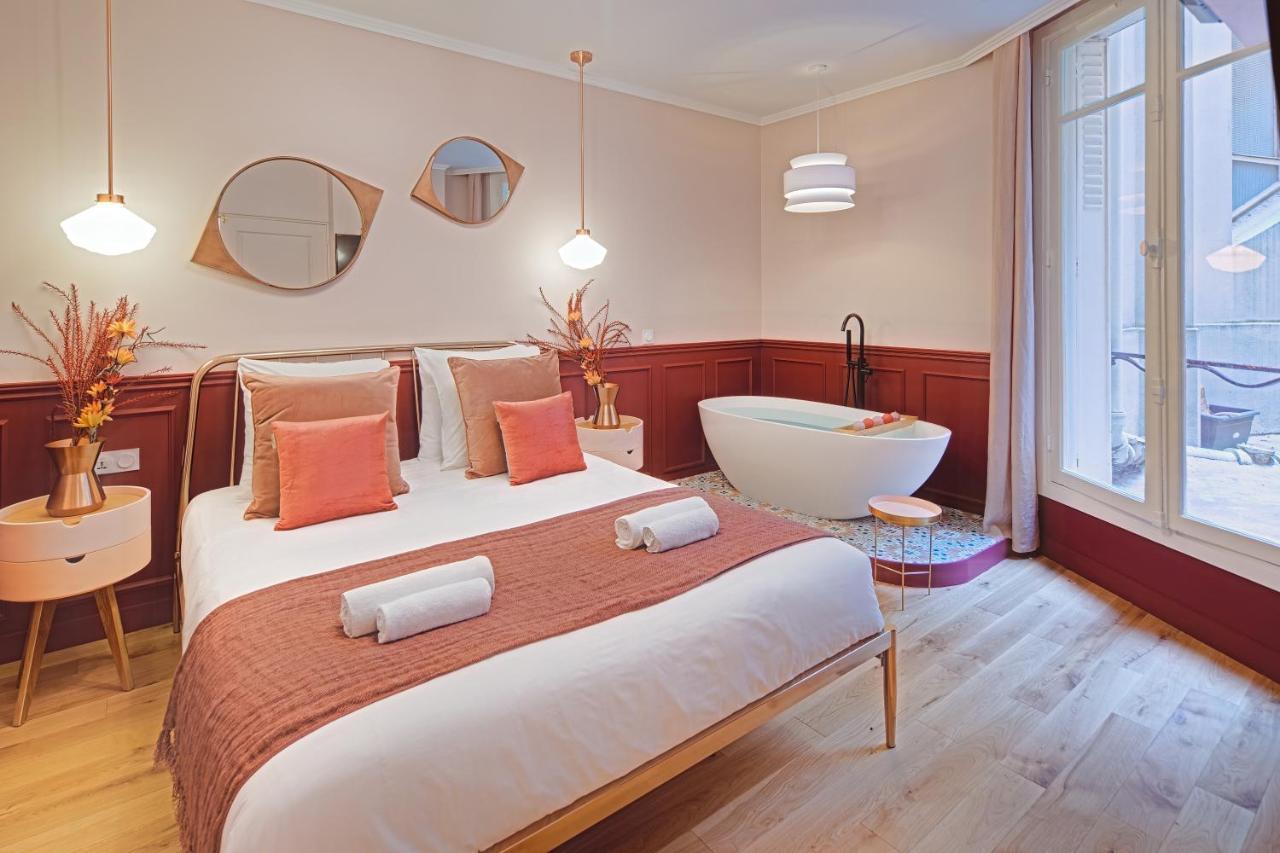 Miss Marguerite Suite Paris Exterior photo