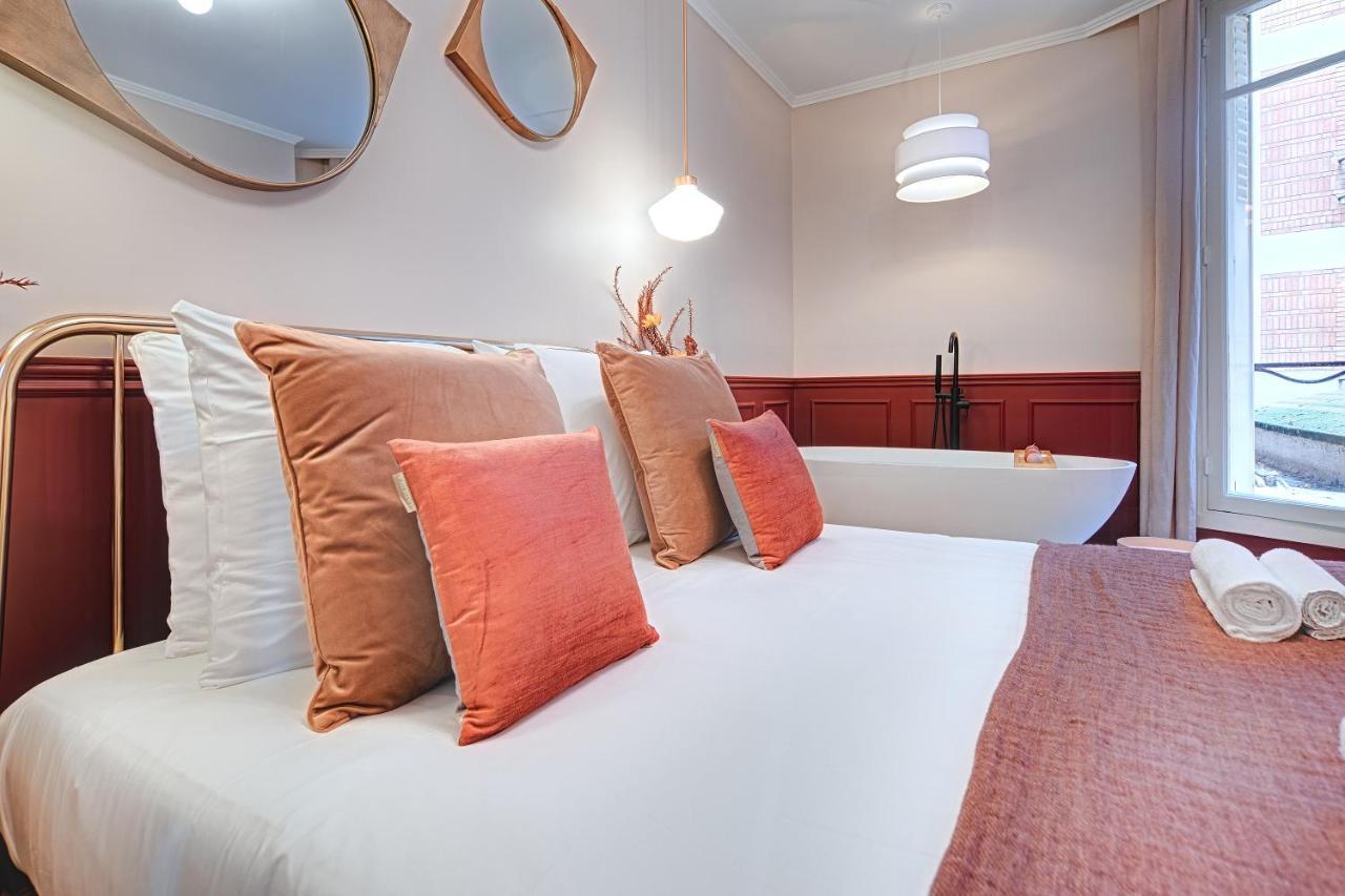 Miss Marguerite Suite Paris Exterior photo